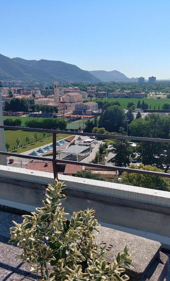 La Suite Attico Metro' Volta Brescia Exterior foto